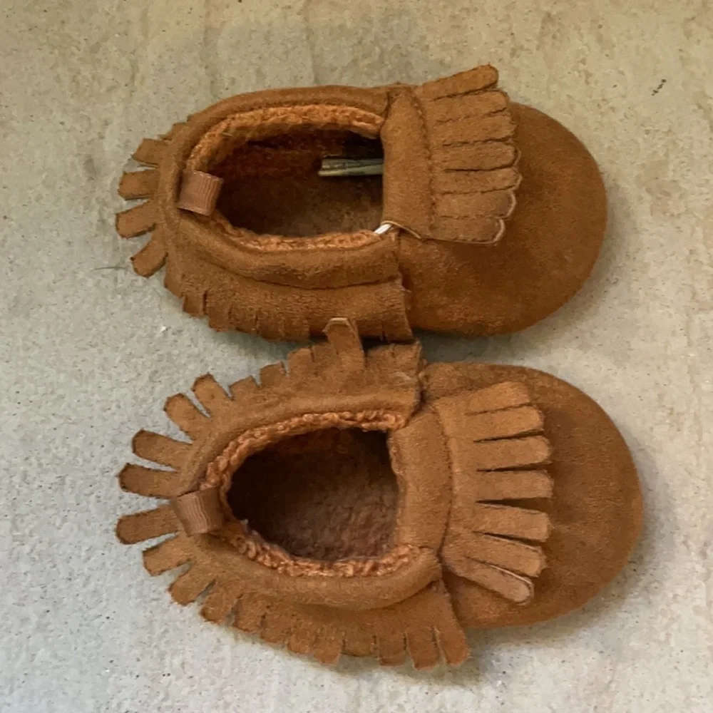 5 for $25🎈Child moccasin shoes